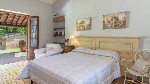 SAPIO Il Molinaccio bed room