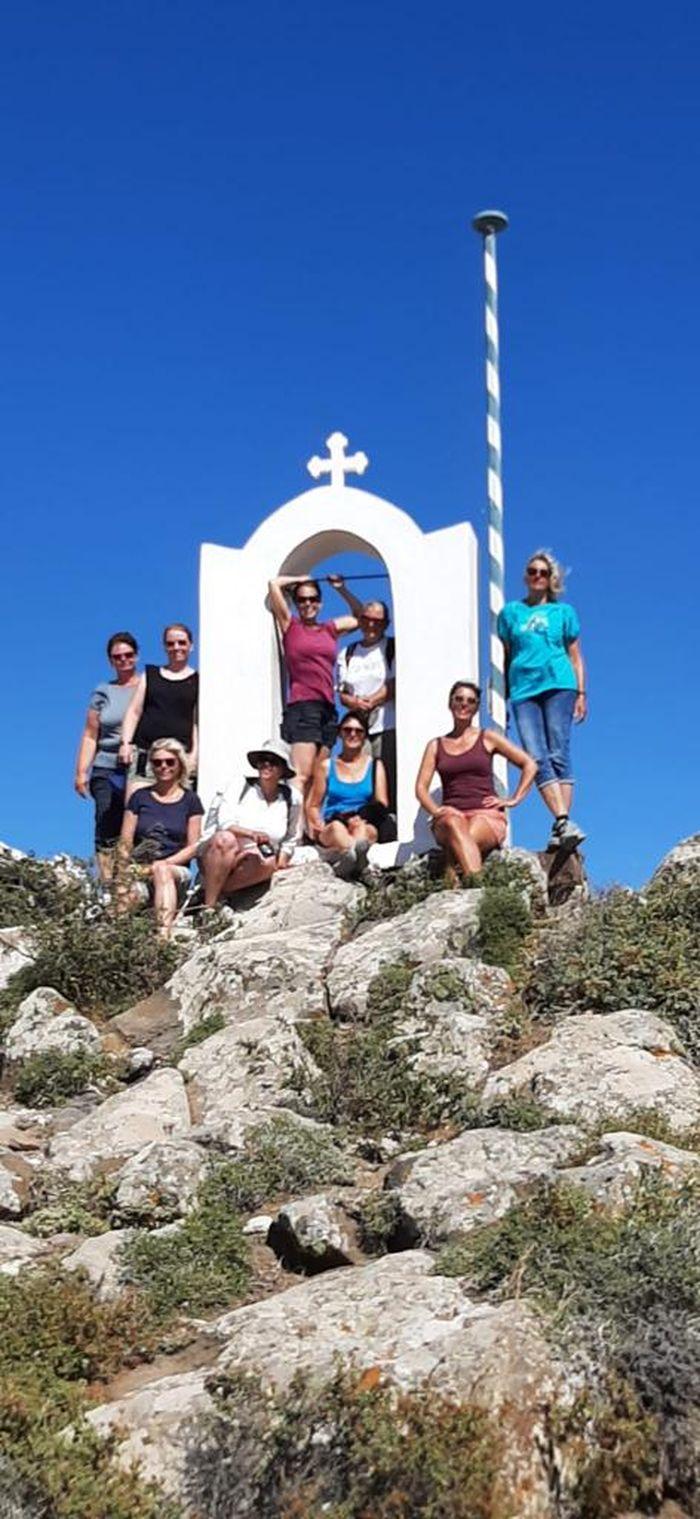 xgrei santorini oia hike